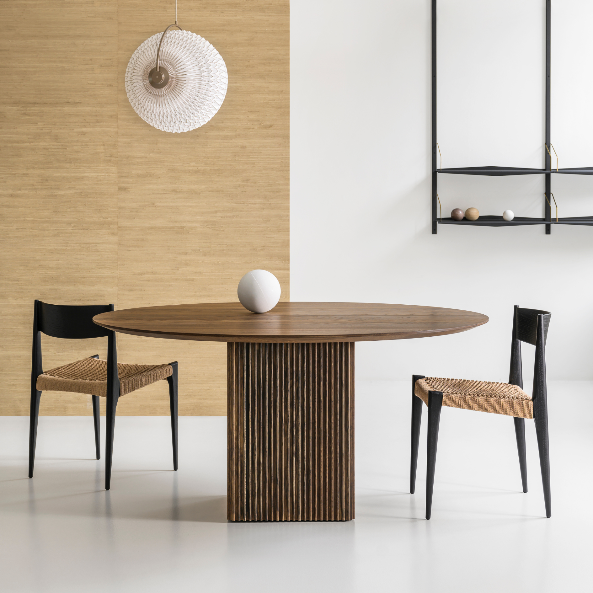 Ten Table Round